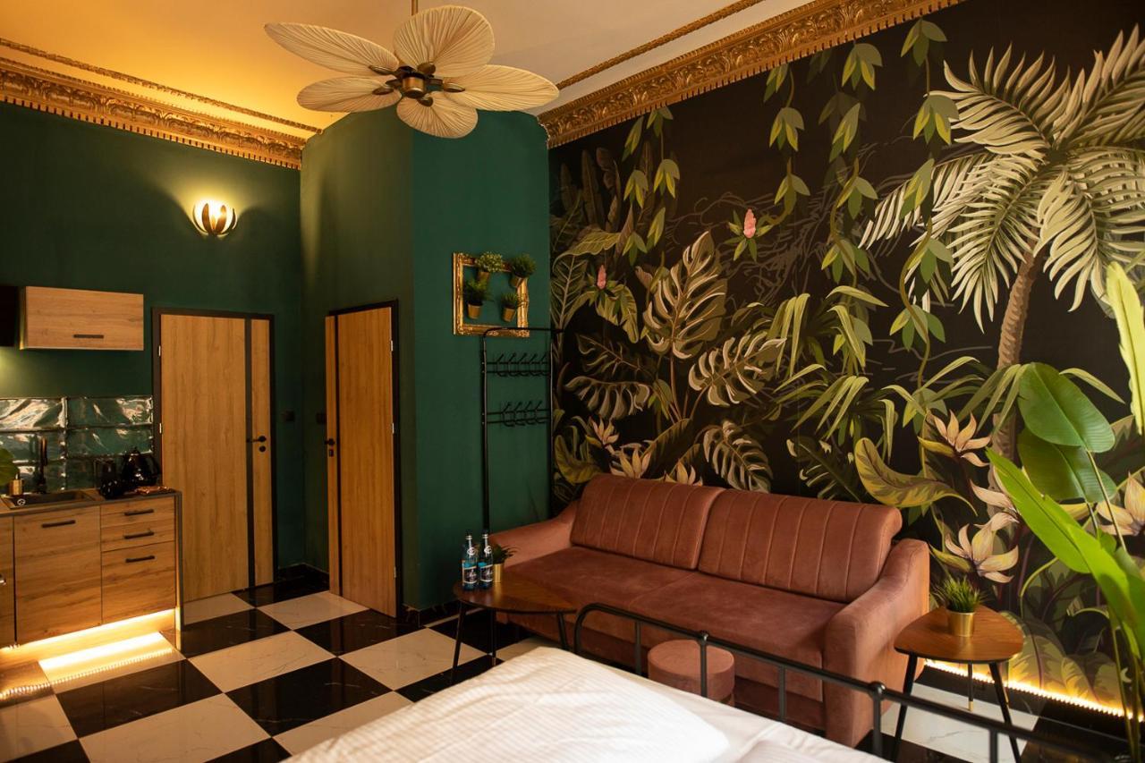 Jungle Apartments Вроцлав Экстерьер фото