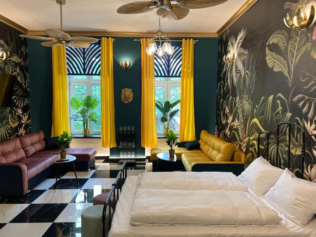 Jungle Apartments Вроцлав Экстерьер фото